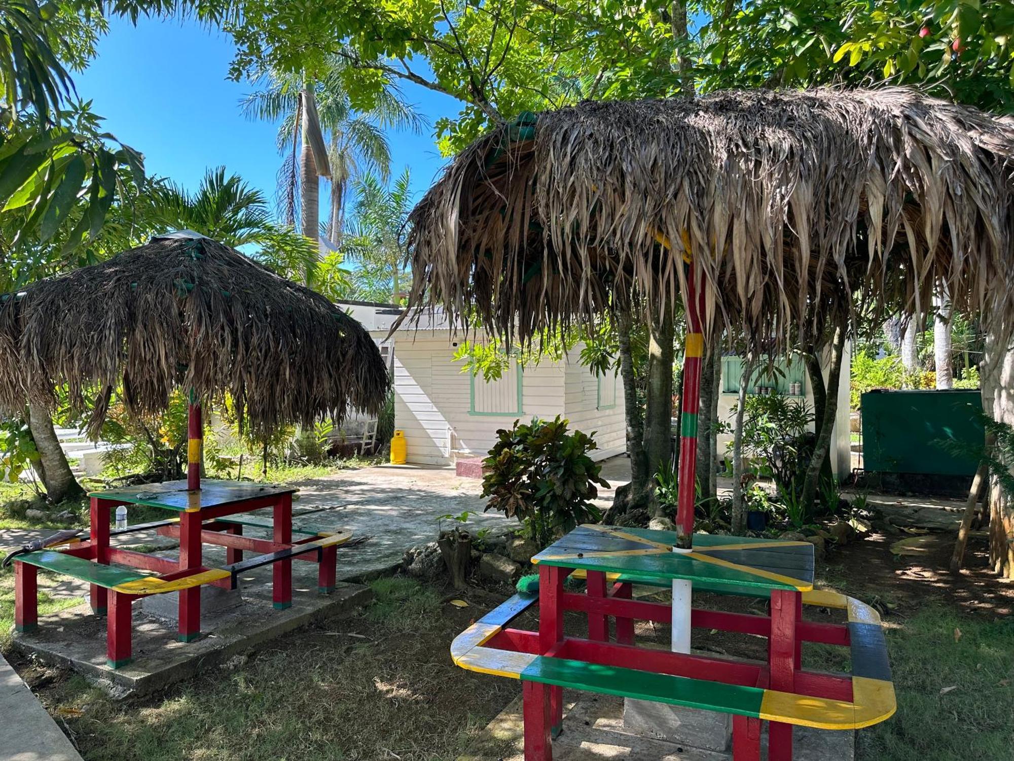 Hotel Yoga Dreams Negril Exterior foto